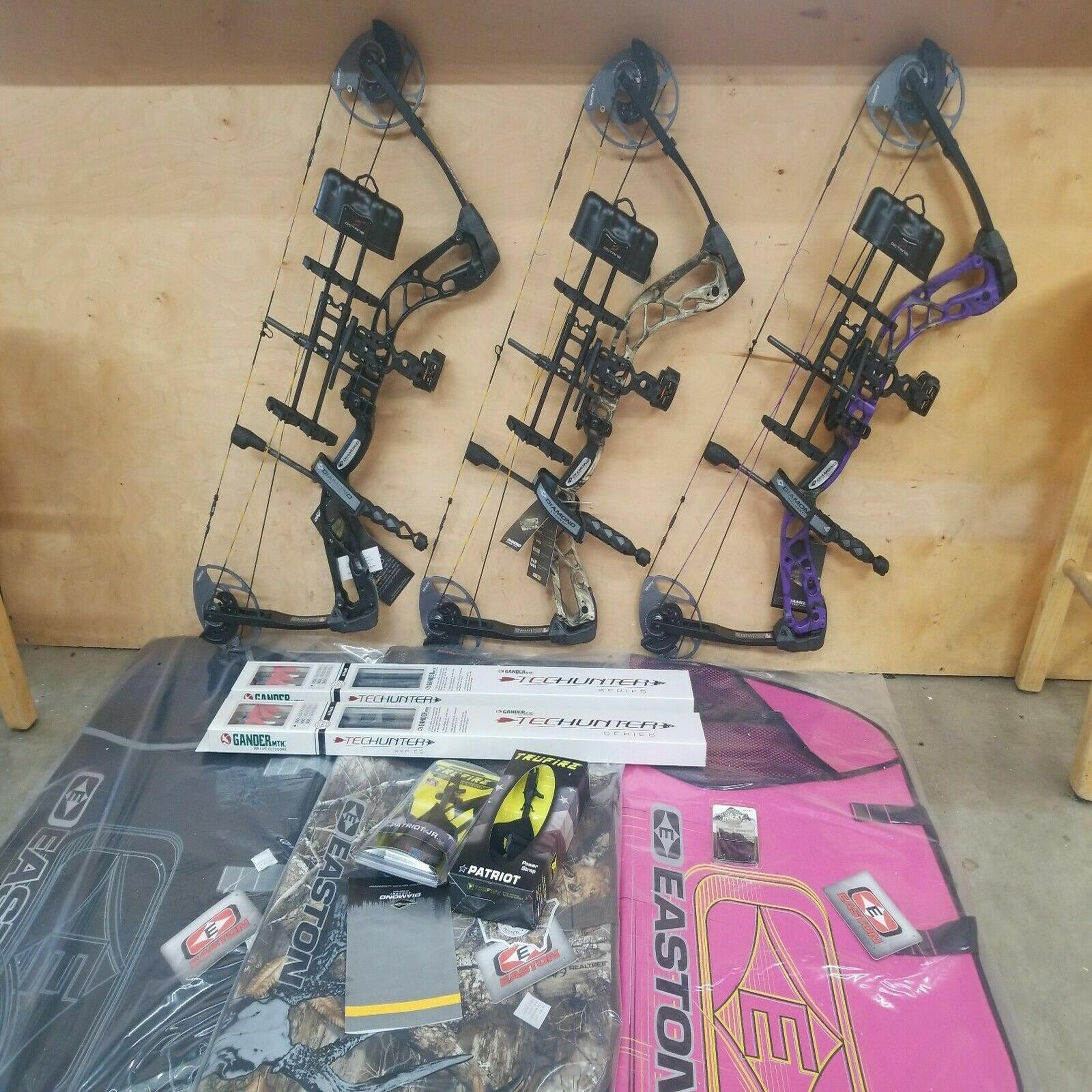 Diamond by Bowtech Edge 320 Bow Package – Podium Archer