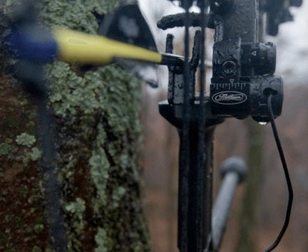 thumbnail image 2 of Mathews Genuine Ultra Rest HDX Arrow Rest – Right Hand, Black (Dealer Item) 2 of 9