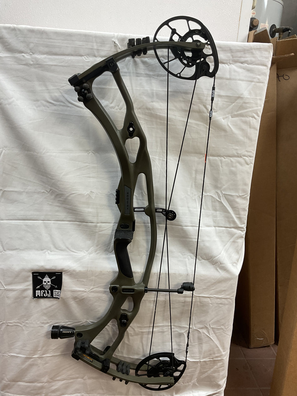 HOYT RX7 ULTRA - RH/WILDERNESS/70 - HRX7URHWLD70 - 12 - USED BOW!!!!!!