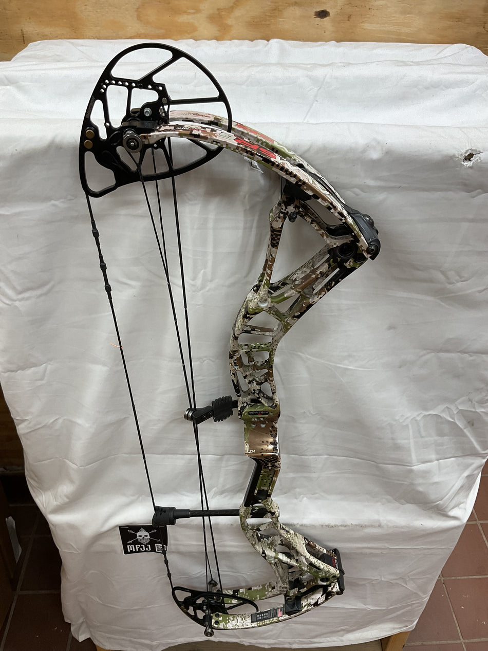 BOWTECH REALM SR6 - LH/SUBALPINE/70 - BTRSR6LHS70 - 7 - USED BOW!!!