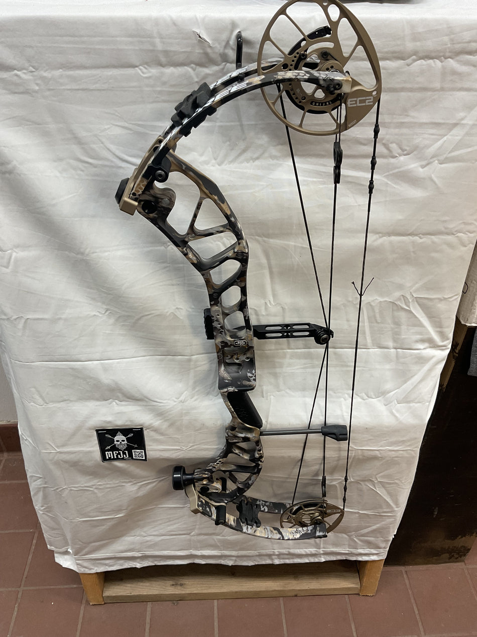 PSE DECREE - RH/KRYPTEK SKYFALL/80 - #PSERHKS80-3 - USED BOW!!!
