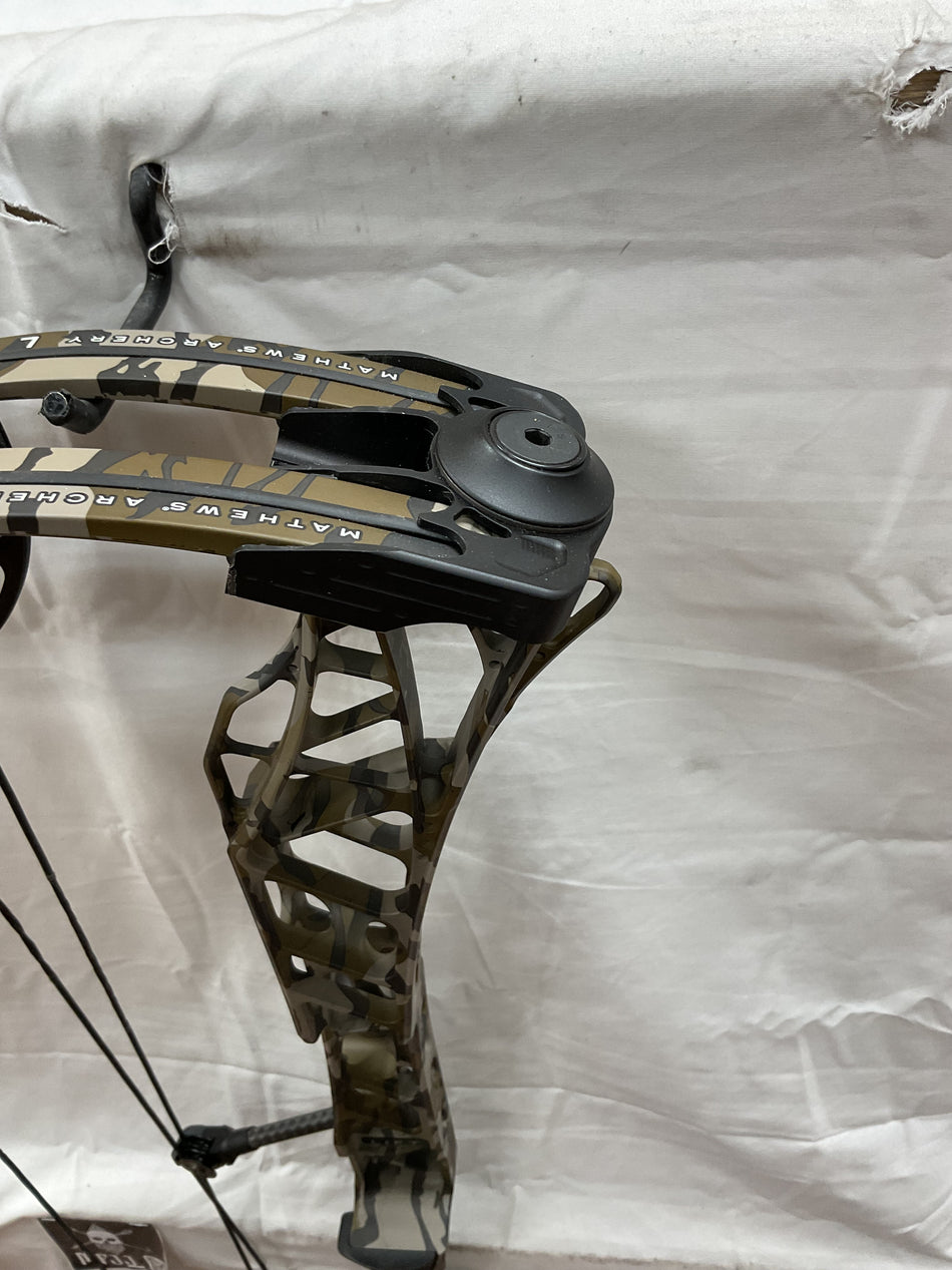 MATHEWS LIFT 33  - LH/BOTTOMLAND/55-80# - #ML33LHB5580 - 56 - USED BOW!!!