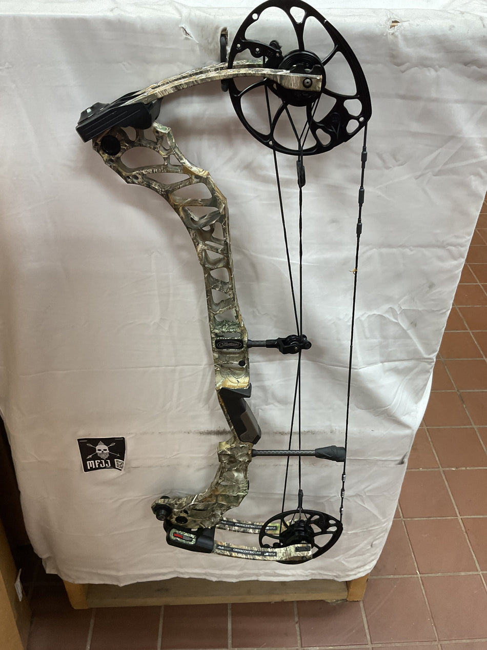 MATHEWS VERTIX - RH/Realtree/60-75# - #MVRHBL75 - 10 - USED BOW!!!