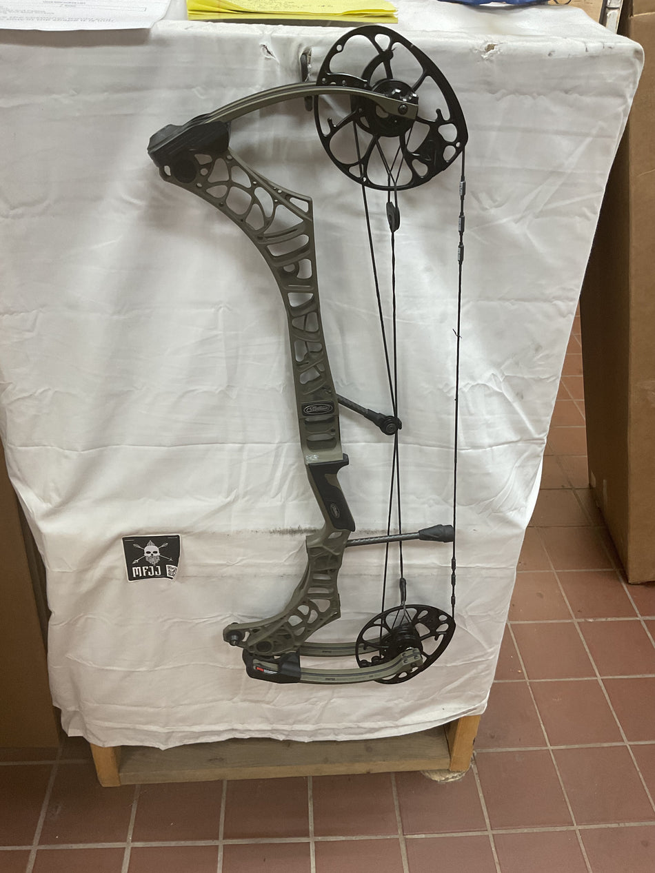 MATHEWS PHASE 4 29 - RH/AMBUSH/75 - MP4RH29A75 - 10 - USED BOW!!!!