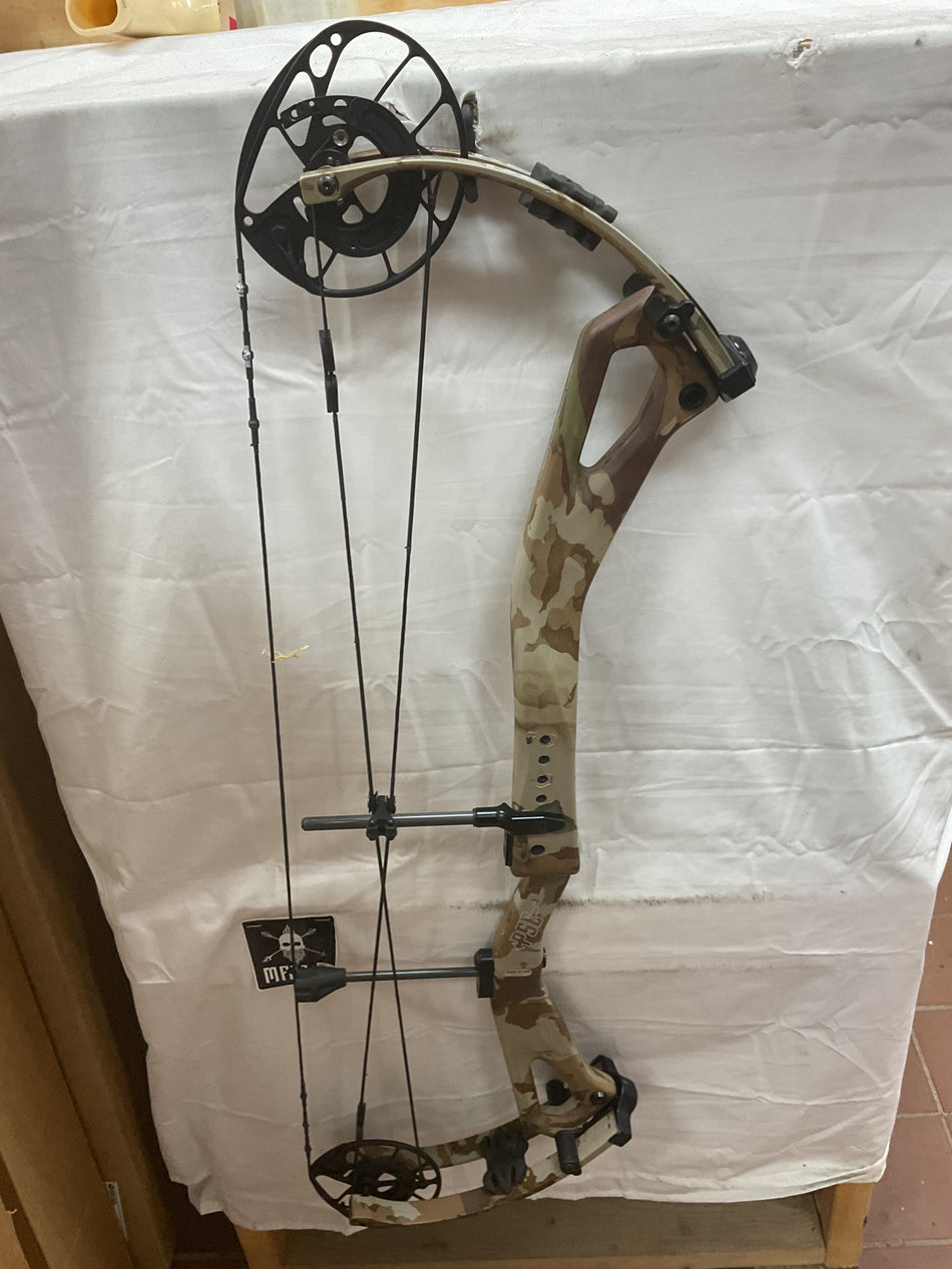 PSE MACH 34 DFC EC2 - RH/First Lite/80 - #PM34DFCEC2RHFL80 - 4 - USED BOW!!!