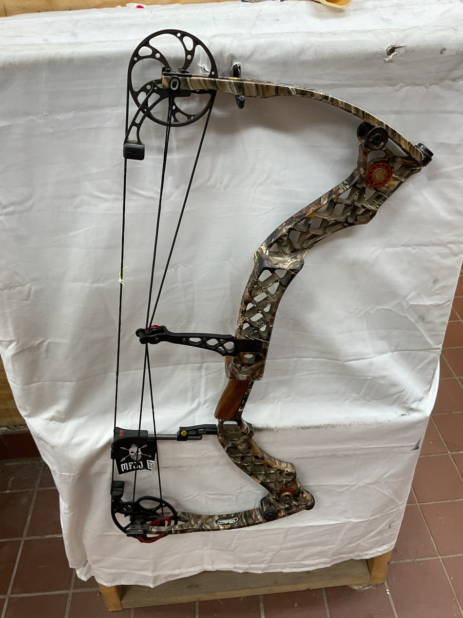 MATHEWS Z7 - RH/LOST/70# - #MZ7RHL2870 - 14- USED BOW!!!!