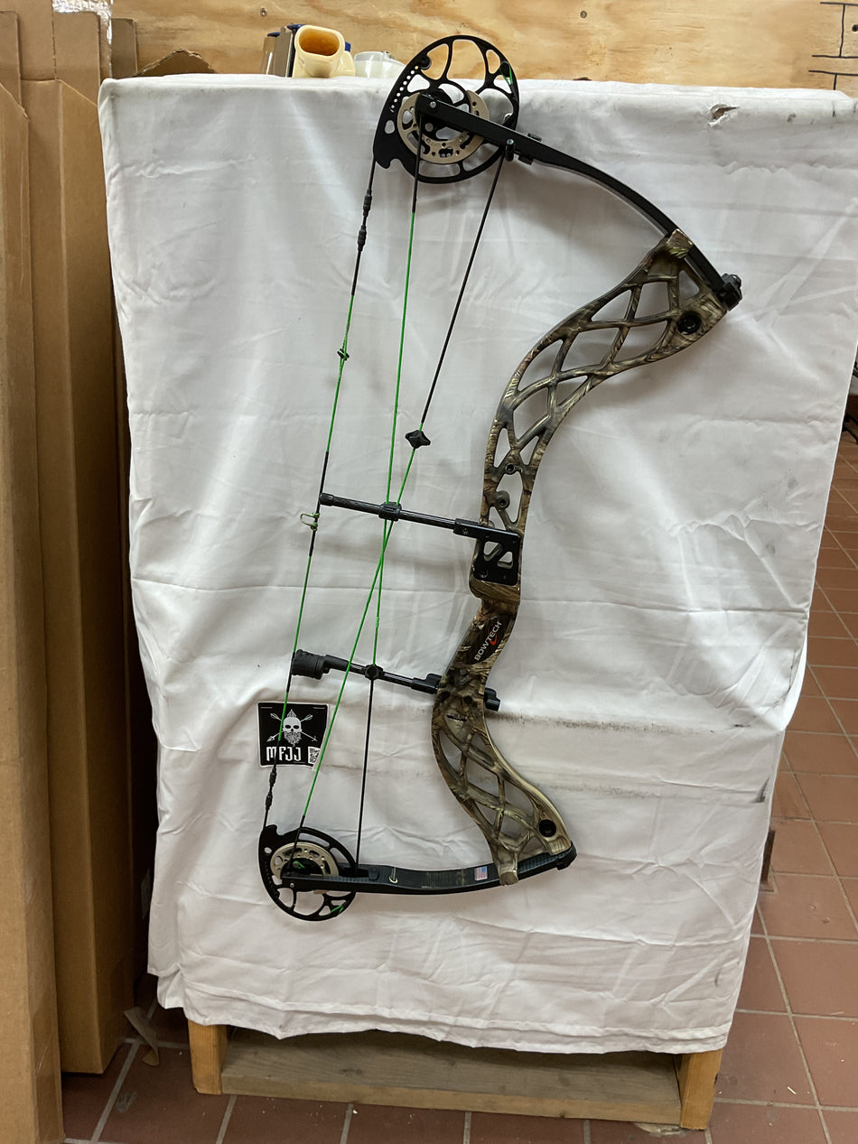 Bowtech Carbon Icon/Black/RH-BCIRHB70-PodiumOutlet-41