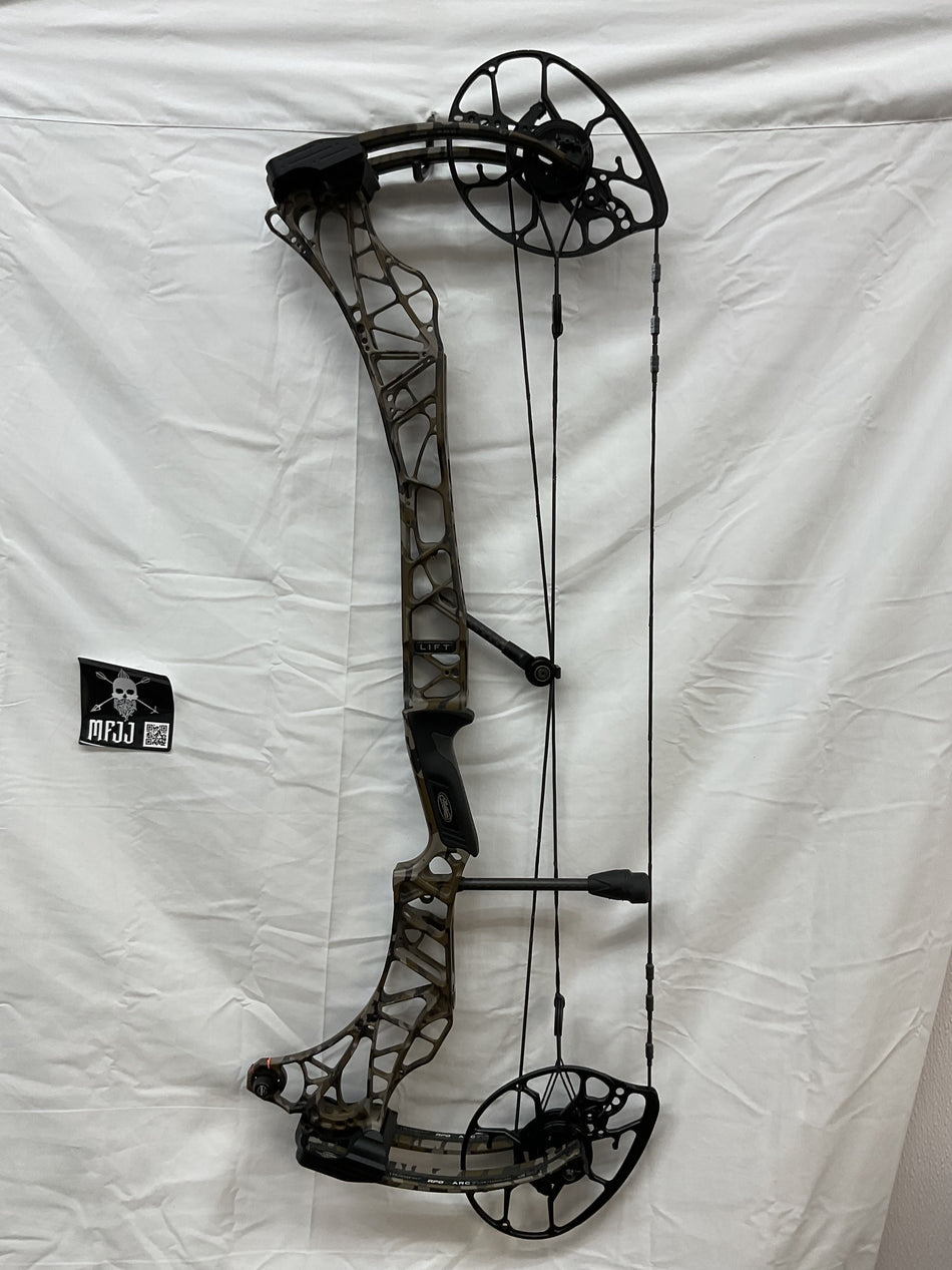 MATHEWS LIFT X 29.5 - RH/MOBTMLND/55-80# - #MLX29.5LHEARTH5580-6 - USED BOW!