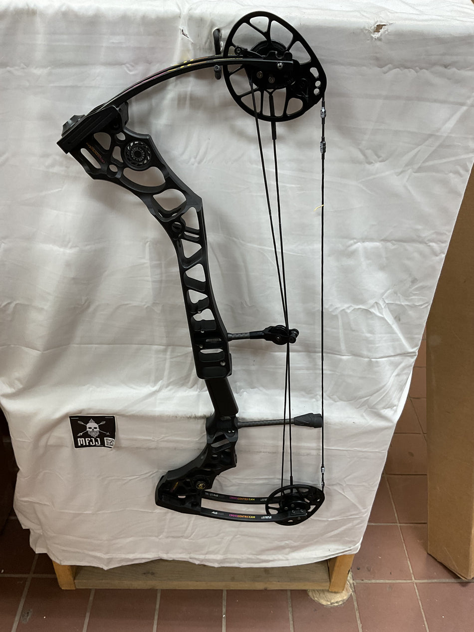 MATHEWS AVAIL - LH/BLACK/50 - MALHB50 - 1 - USED!!!