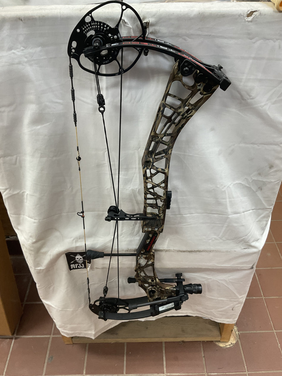 DARTON Tri-Tech 31 - RH/Bottomland/70 - #DTT33RHBTM70 - 6 -USED BOW!!!
