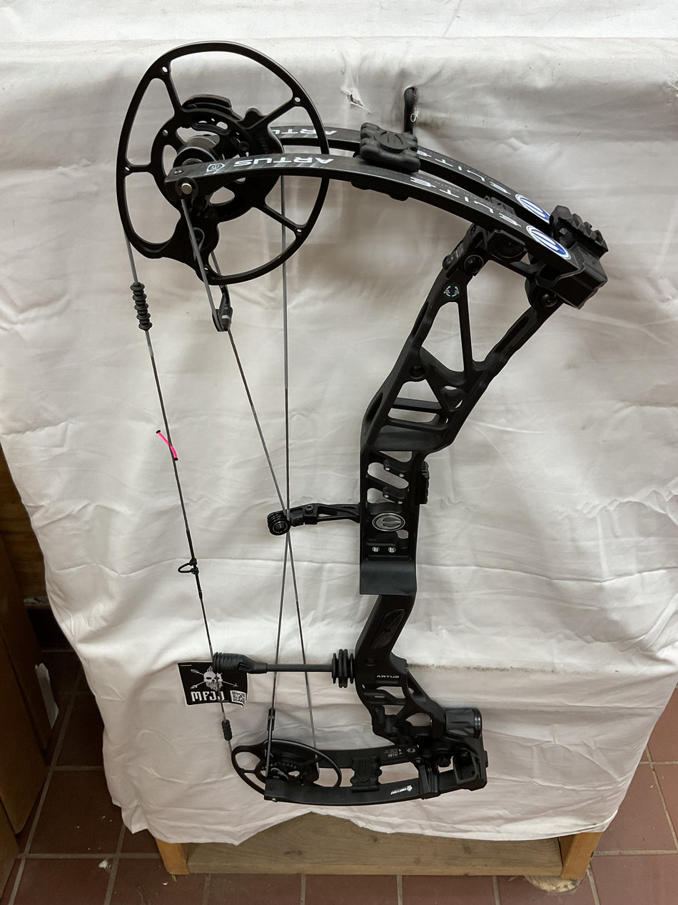ELITE ARTUS - LH/BLACK/70 - EALHB70 - 7 - USED BOW!!!!!
