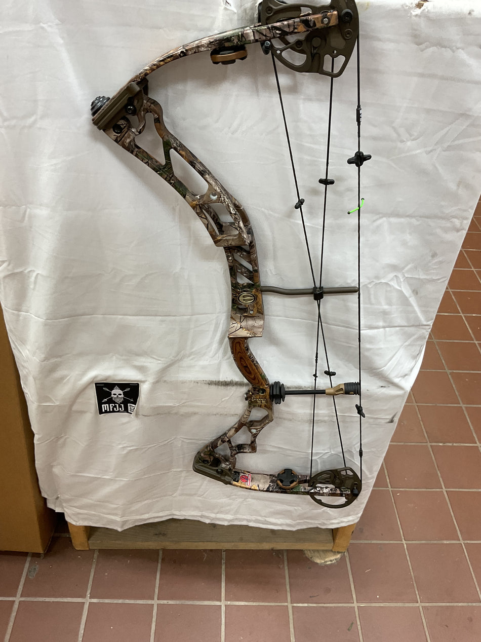 Elite Energy 32/Realtree/RH-EE32RHRT70-PodiumOutlet-48
