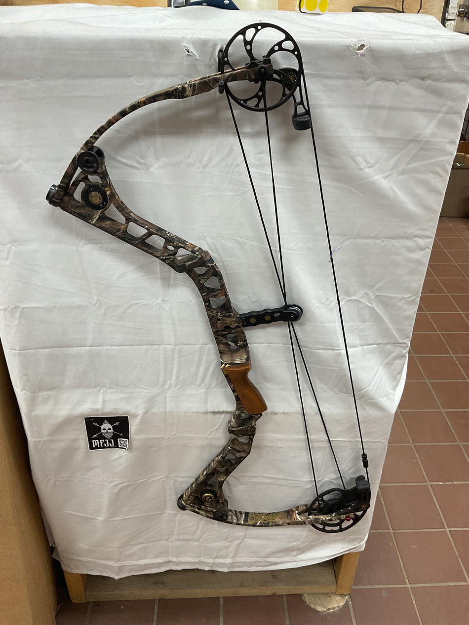 MATHEWS REEZEN 6.5 - RH/LOST/60# - #MR6.5RHL26.560 - 2 - USED BOW!!!!