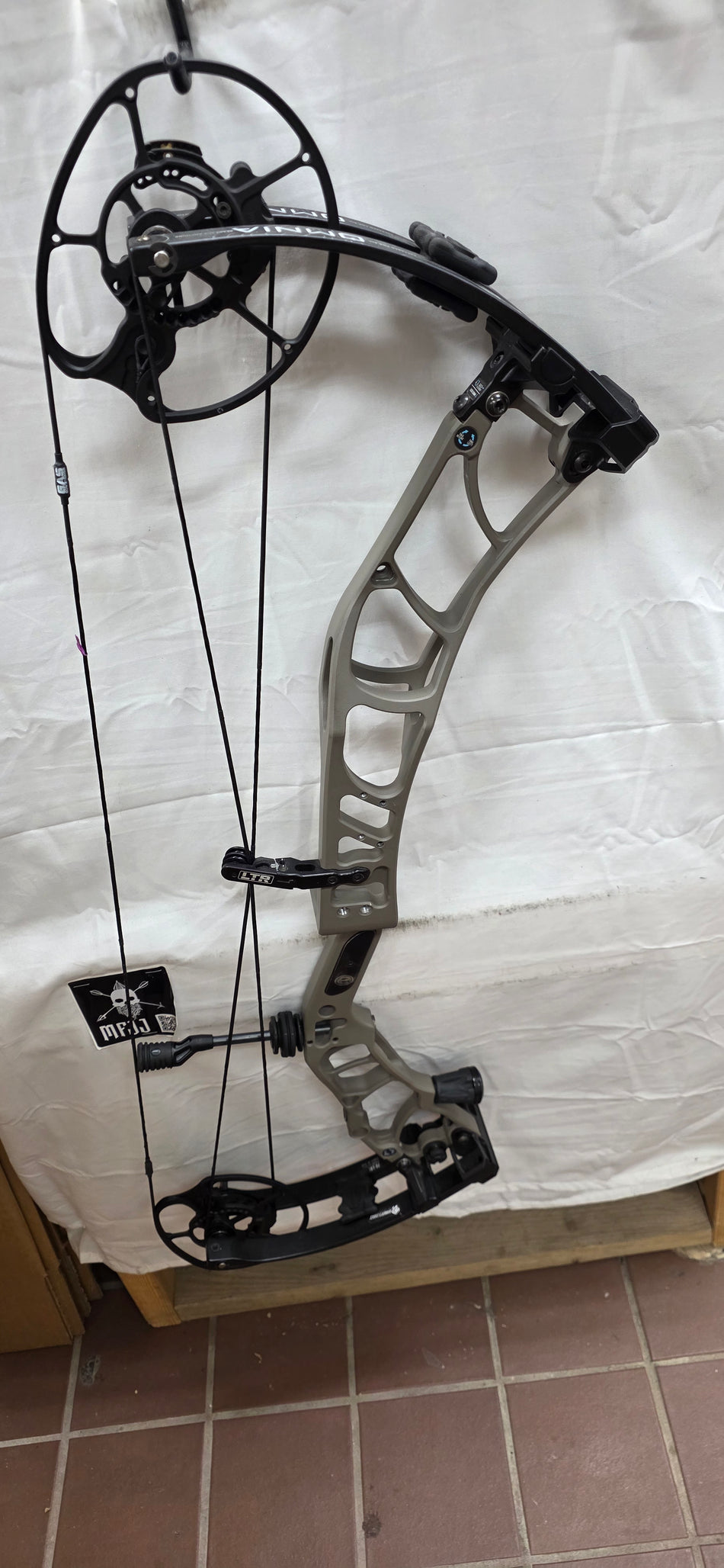 ELITE OMNIA - RH/TAN/70 - EORHT70 - 7 - USED!!!