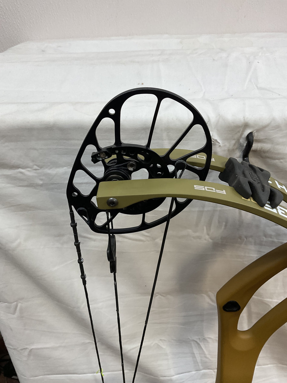 PSE MACH 35 DS - RH/Earth/OLIVE/60 - #PM35O60 - 1 - USED BOW!!!