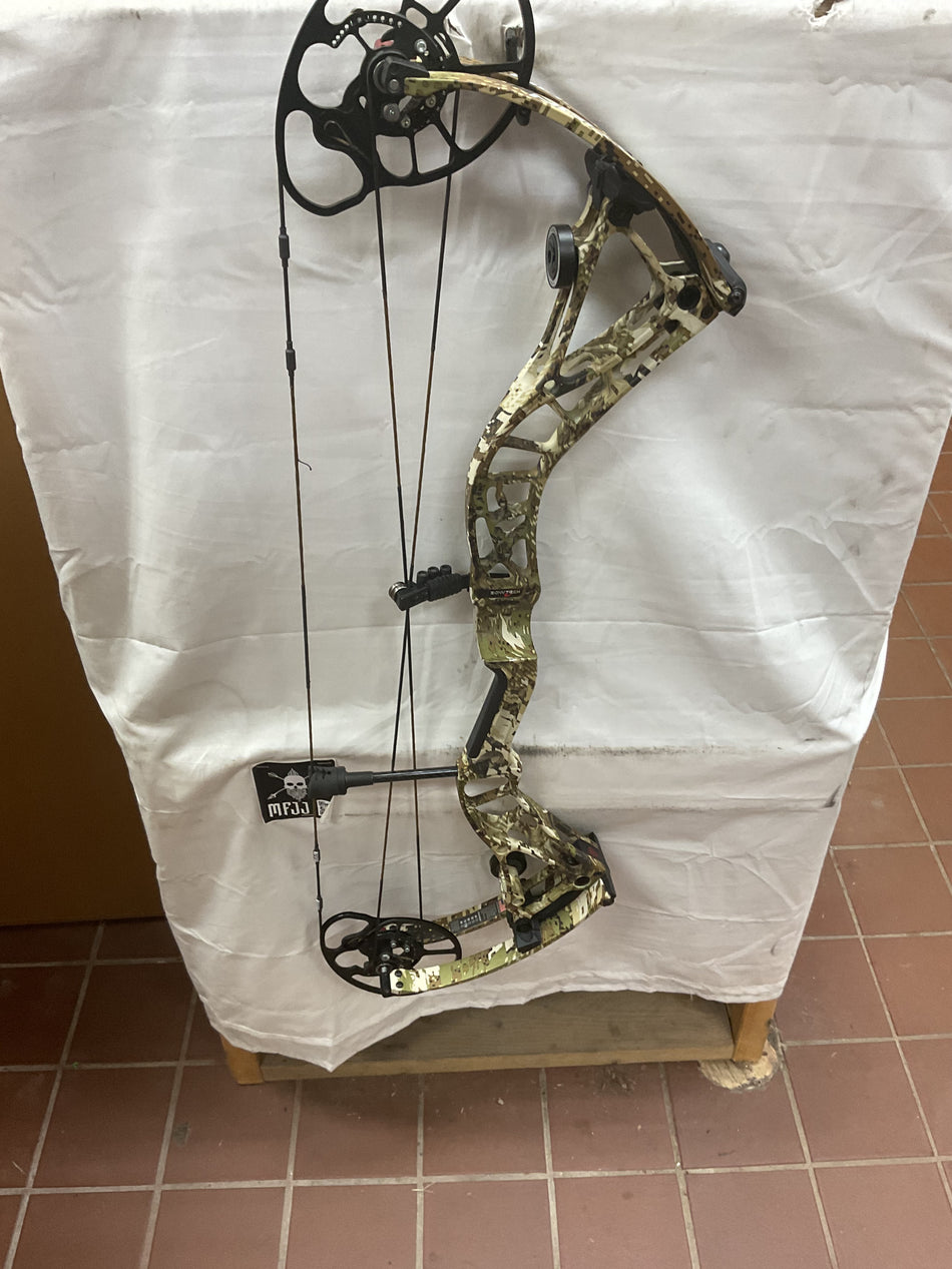 BOWTECH SOLUTION - LH/Sitka Subalpine/70 - #BSLHSSA70- 8 - USED BOW!!!