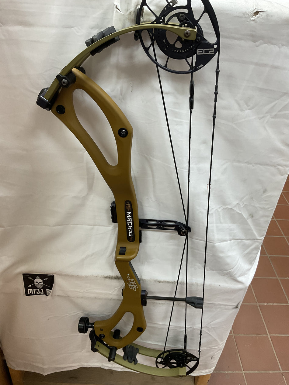 PSE MACH 33 DS - RH/Clay Brown-Green/70 - #PM33DSRHCBFG70 - 8 - USED BOW!!!