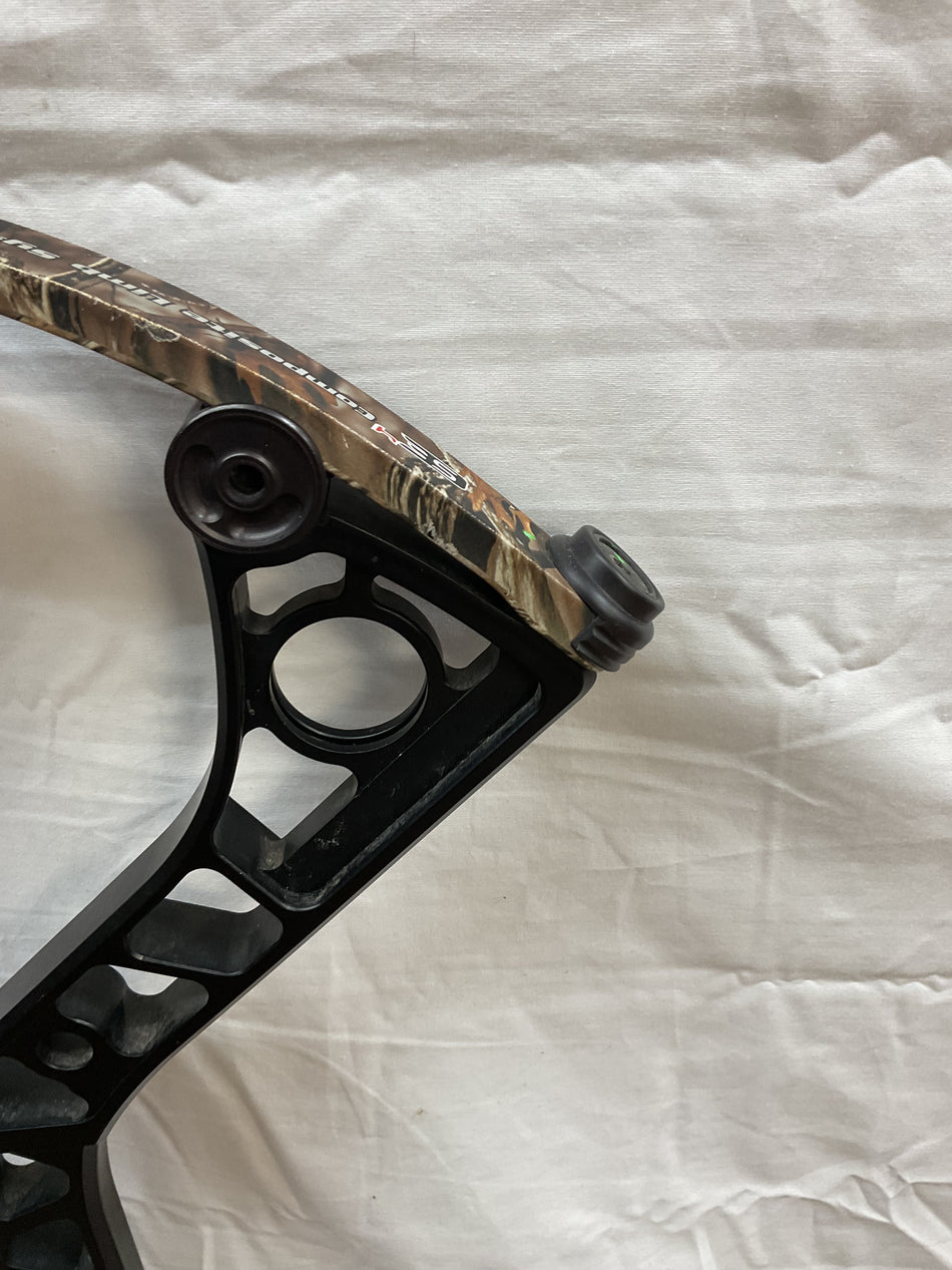 MATHEWS REEZEN 6.5 - LH/BLACK-LOST/70# - #MR6.5LHBL29570 - 1 - USED BOW!!!!