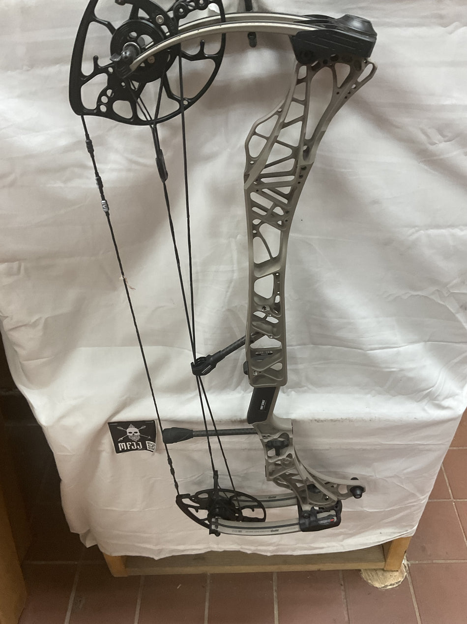 MATHEWS LIFT 29.5 - RH/Granite/55-80 - ML295RHG5580 - 36- USED BOW!!!!
