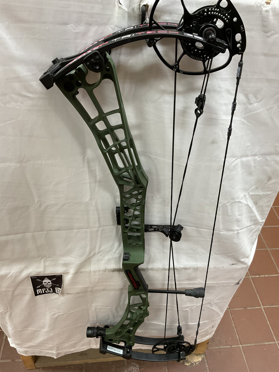 DARTON Tri-Tech 35 - RH/OD Green/60 - #DTT35RHODG60 - 6 -USED BOW!!!