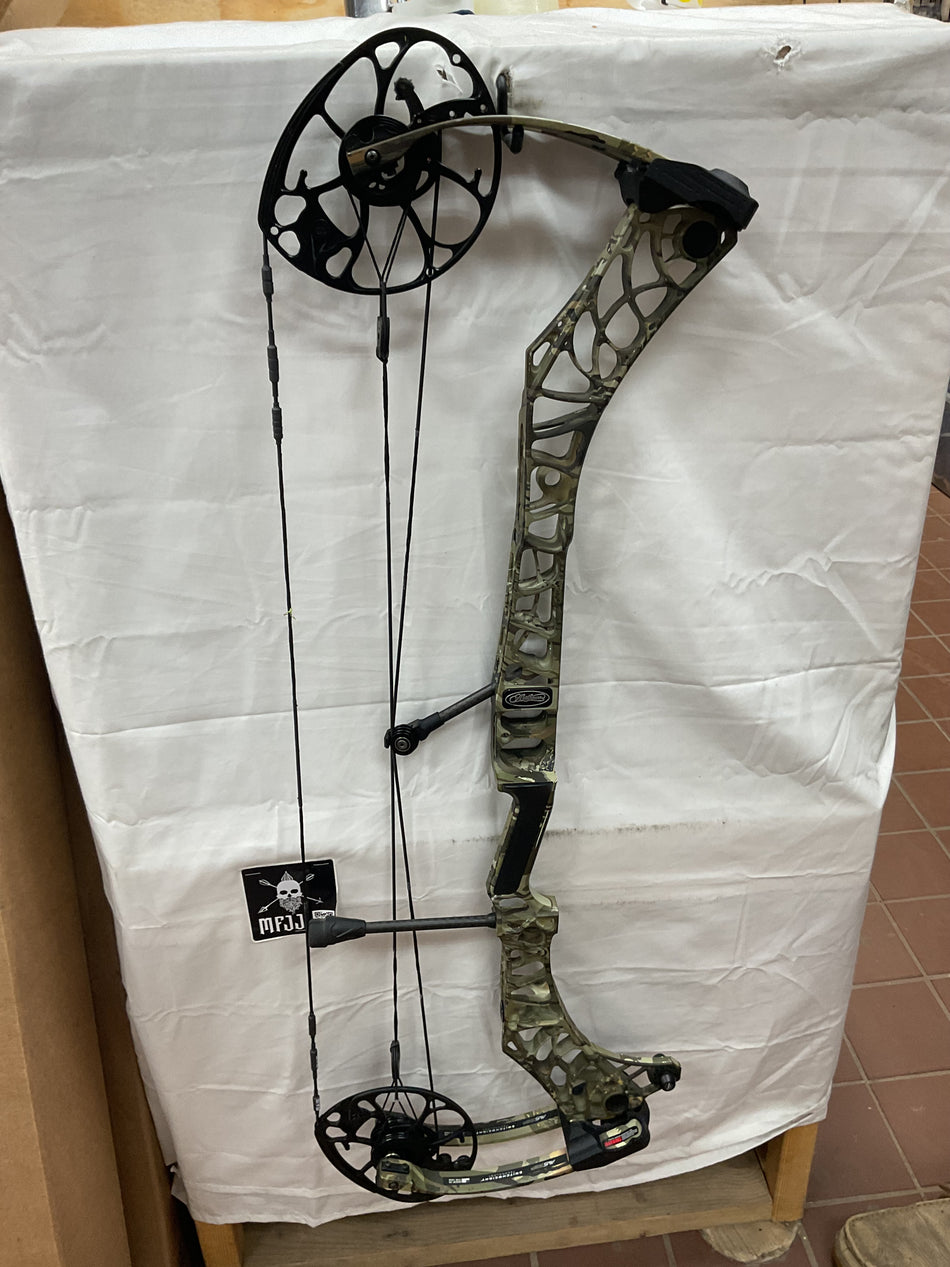 MATHEWS V3X 33 - LH/UA/60-75# - #MV3X33LHUA75 - 9 - USED BOW!!!