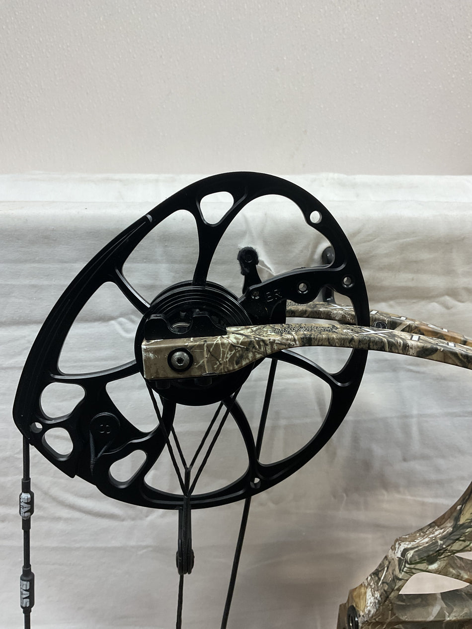 MATHEWS VERTIX - RH/REALTREE/60-75# - #MVRHRT75# - 5 - USED BOW!!!