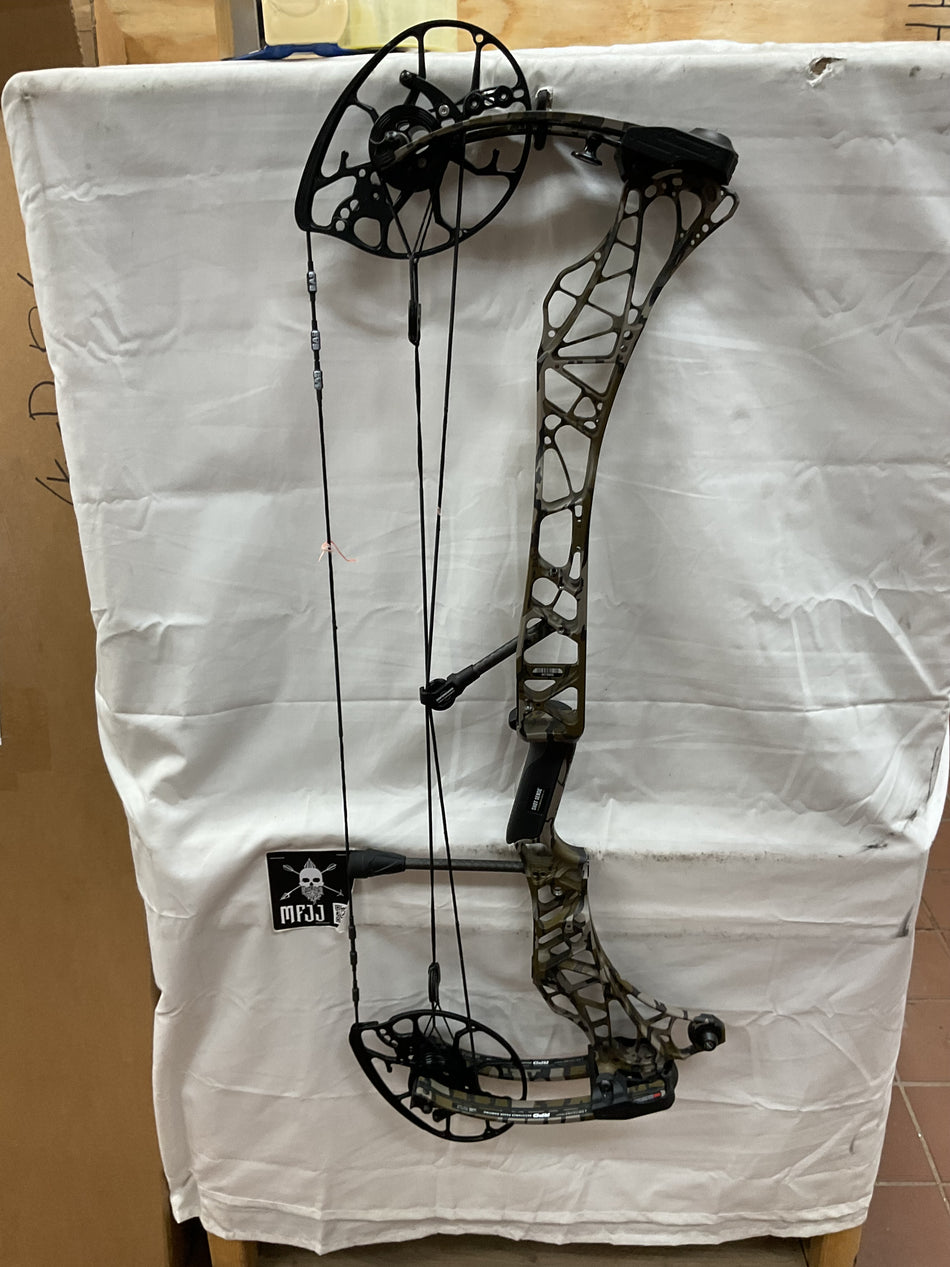MATHEWS LIFT 29.5 - RH/Bottomland/55-80 - ML295RHBTM5580 - 38 - USED BOW!!!