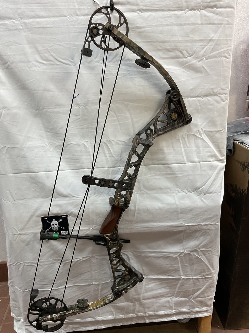 MATHEWS DRENALIN - RH/LOST/60-70# - #MDRNRHL70 - 4 - USED BOW!!!!