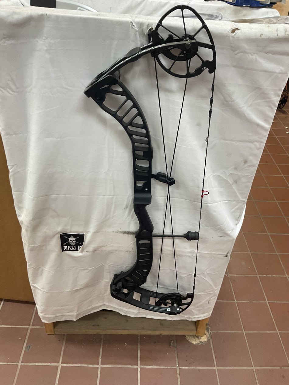 PRIME RONAN RH/BLACK/60 - PRRHKXK7B60-8-LIKE NEW BOW!!!
