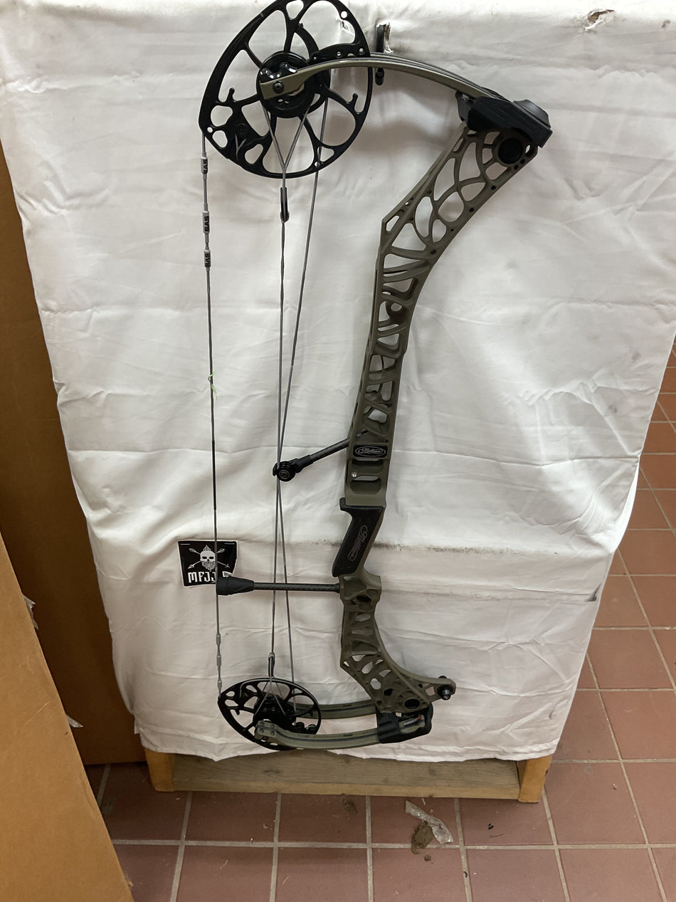 MATHEWS PHASE 4 33 - LH/Ambush/60-75# - MP433LHAG6075- 12 -USED BOW!!!