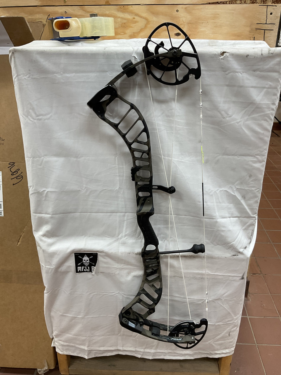PRIME RVX+ 34 - RH/Scar Green/80 - #PR34MRL80-4 - USED BOW!!!