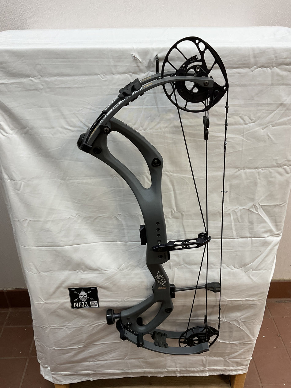 PSE MACH 30 DS - LH/CHARCOAL/70 - LHPM30DS70 - 2 - USED BOW!!!