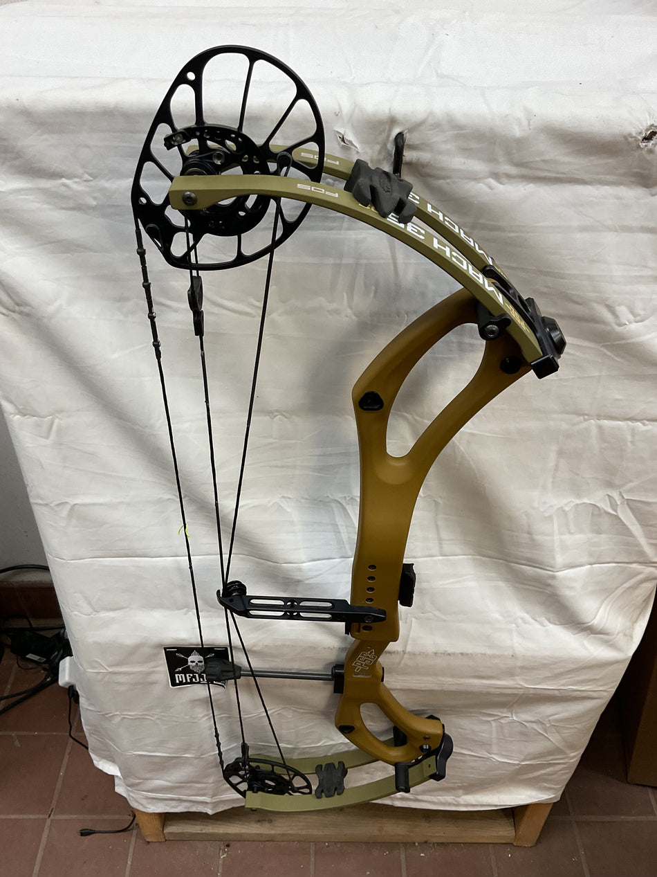 PSE MACH 35 DS - RH/Earth/OLIVE/60 - #PM35O60 - 1 - USED BOW!!!