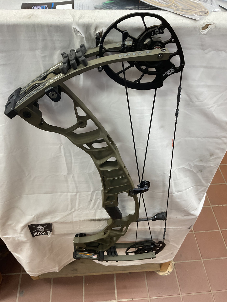 Hoyt Ventum Pro 30/Wilderness/LH-HVP30LH70-PodiumOutlet-77