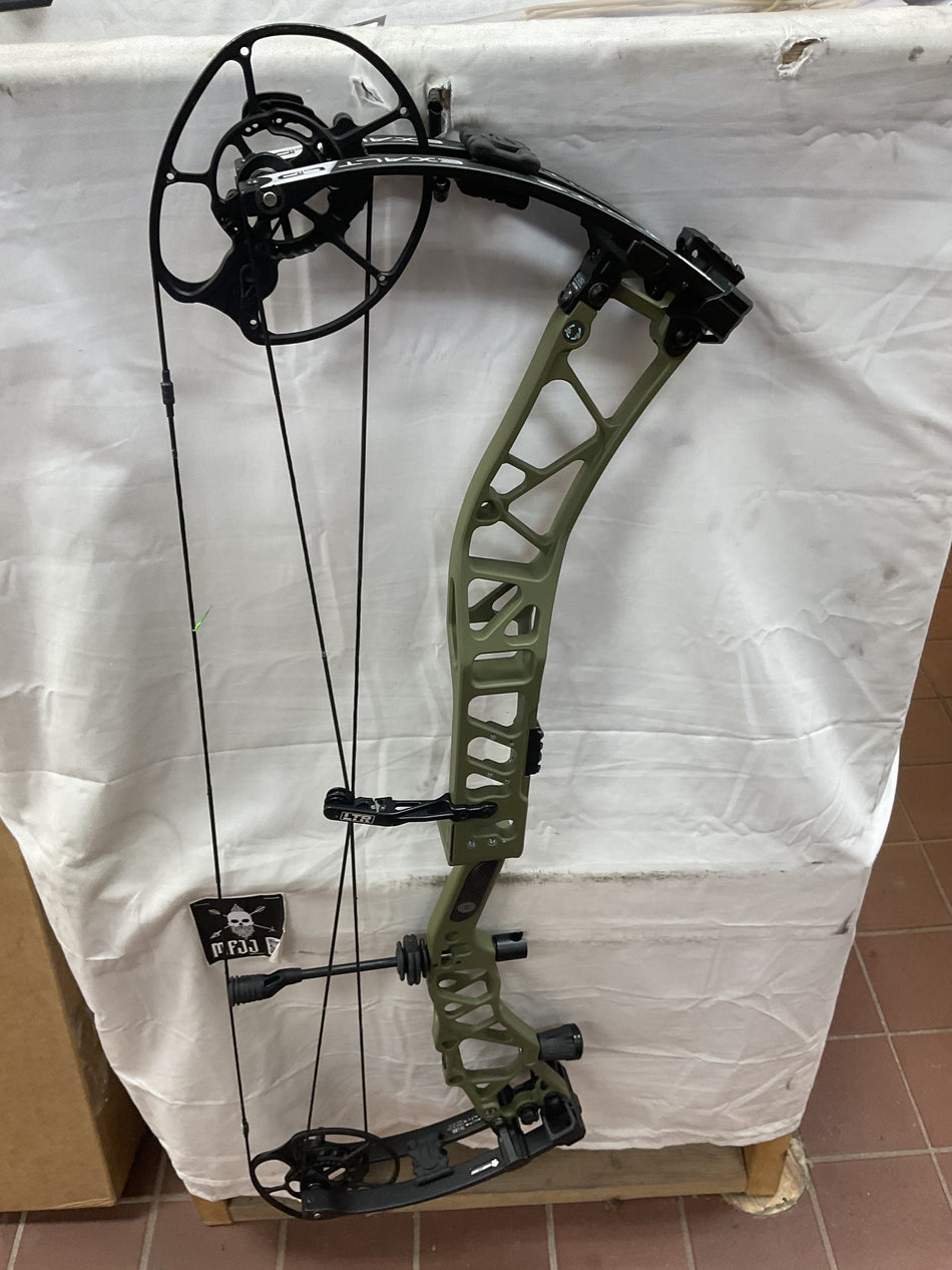 ELITE EXALT LD - RH/OD Green/70 - EELDRHODG70-4- USED BOW!!!!!!