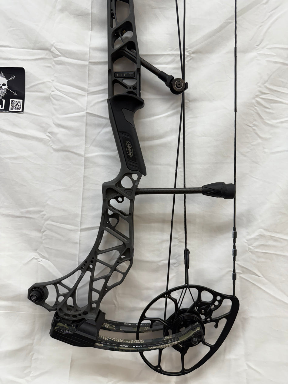 MATHEWS LIFT X 29.5 RH/SHALE-KUIU/55-80# - ML295RHSK80 - 1 - USED BOW!!!