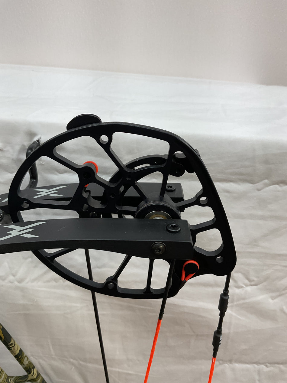 HOYT ALPHA X 30 - RH/ORIGIN-BLACK/70 - HAXRH30ORGBLK70- 4 - USED!!!