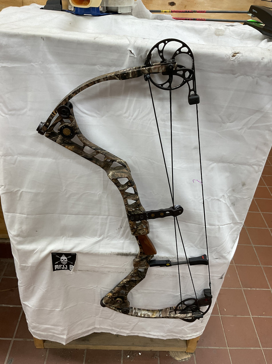 MATHEWS REEZEN 6.5 - LH/LOST/70# - #MR6.5LHLC2770 - 3 - USED BOW!!!!