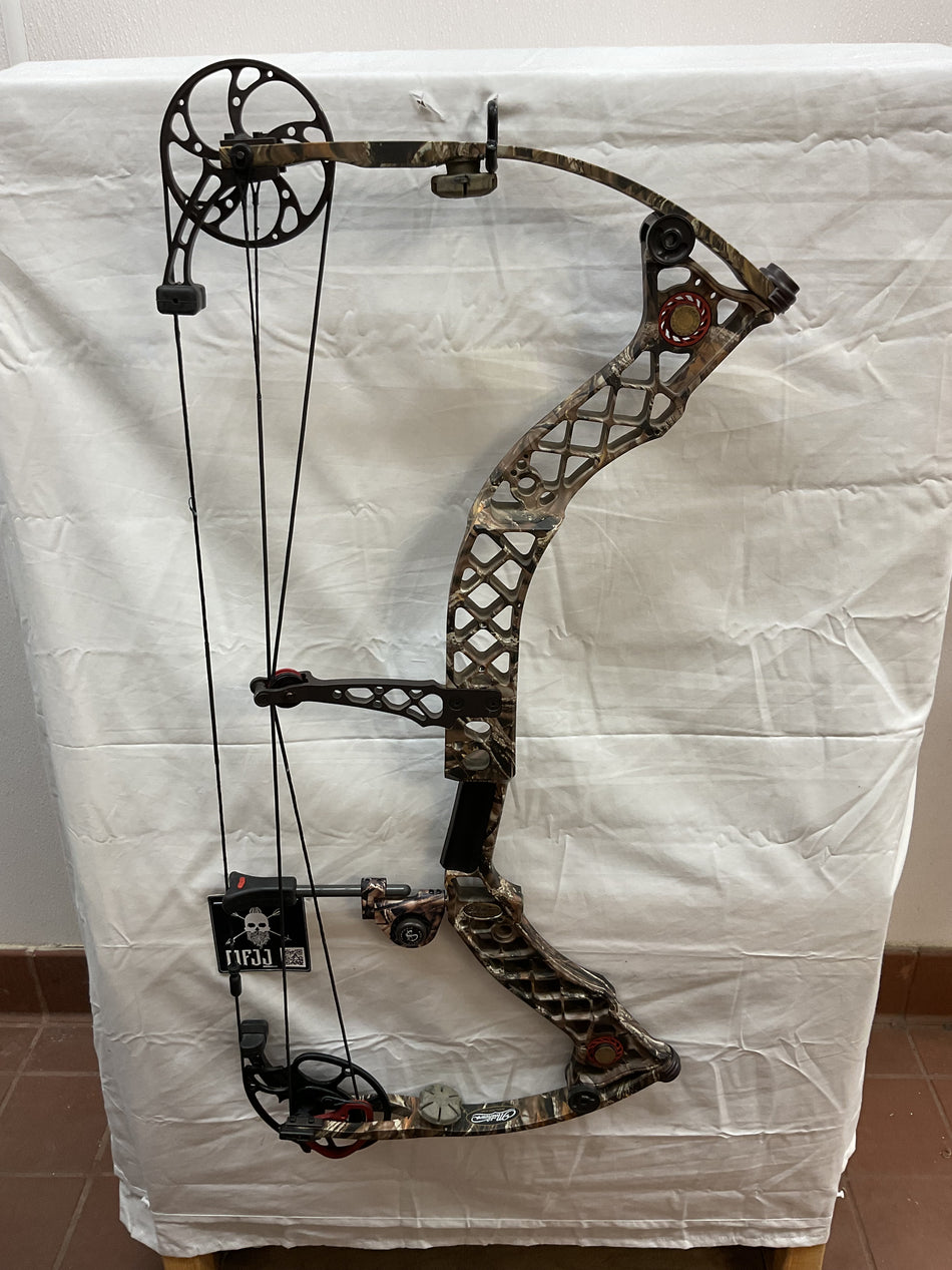 MATHEWS Z7 - RH/LOST/60-70# - #MZ7RHL2770 - 2 - USED BOW!!!!