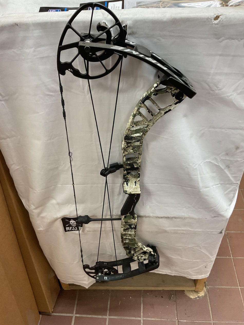 PRIME RONAN LH/Sitka Subalpine/70 - PRLHSSA70-12-LIKE NEW BOW!!!