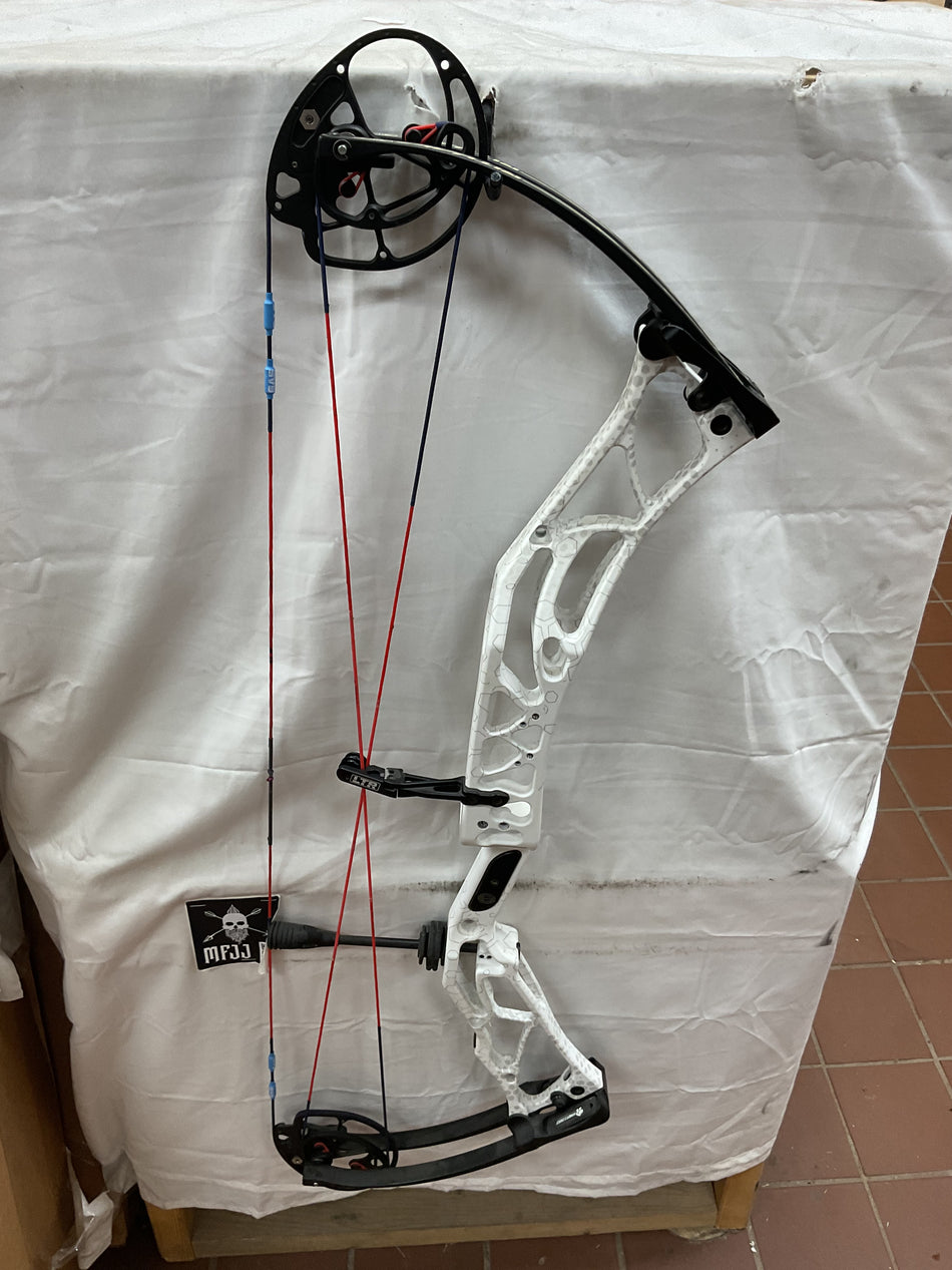 Elite Ritual 35/White/RH-ER35WRH60-PodiumOutlet-15