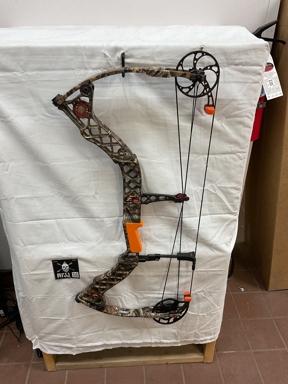 MATHEWS Z7 - RH/LOST/70# - #MZ7RHZ73070 - 6 - USED BOW!!!!