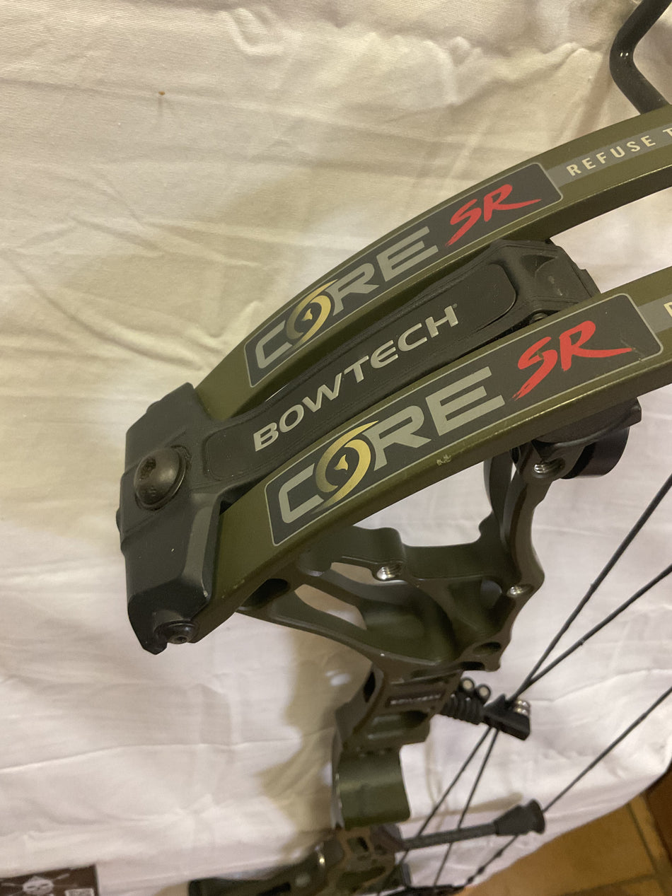 BOWTECH CORE SR - RH/OD GREEN/70 - #BCSROD70-3- USED BOW!!!