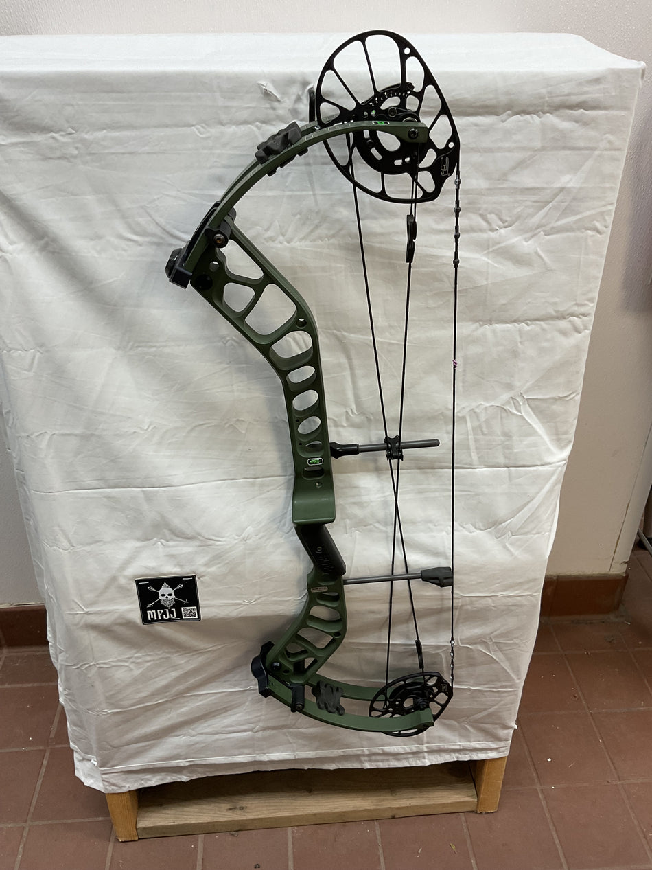 PSE UNITE - RH/GREEN/70# - #PSEUTGRNT70 - 3 - USED!!!