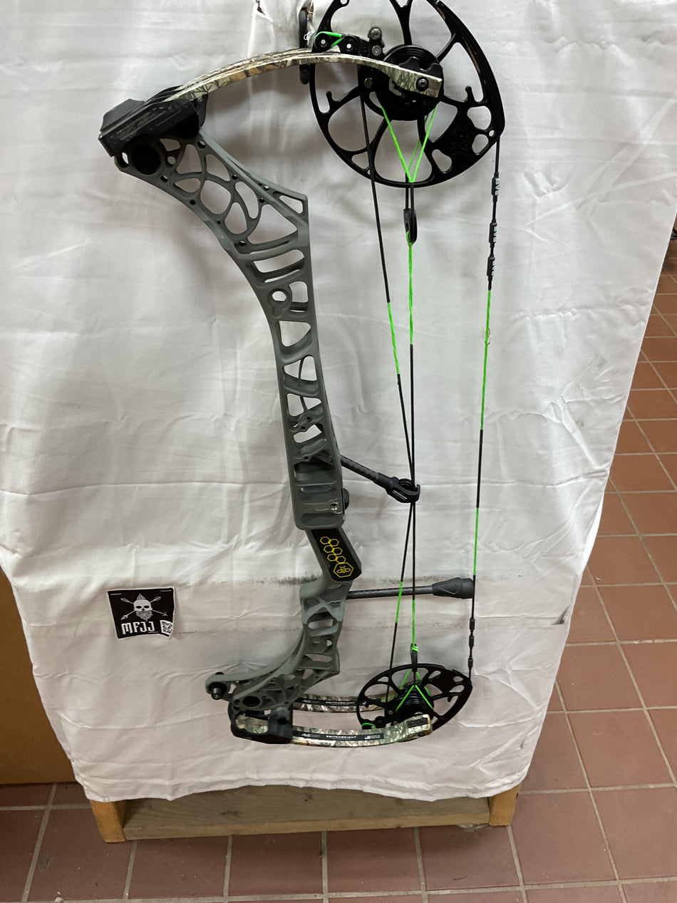Mathews V3X 29 - LH/Granite/Realtree/75 - #MV3X29LHGRT75 - 24 - USED BOW!!!