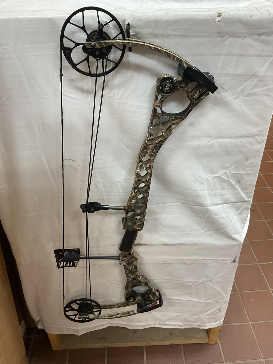 MATHEWS NO CAM HTR - RH/Lost Camo/70# - #MNCLCRH70 - 19 - USED BOW!!!