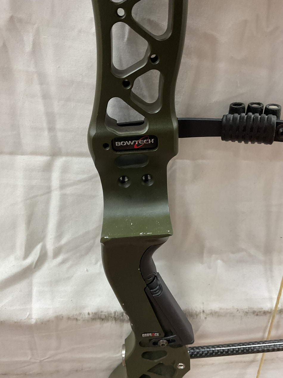Bowtech Reckoning GEN 2/OD Green/RH-BTG2RH60-PodiumOutlet-9