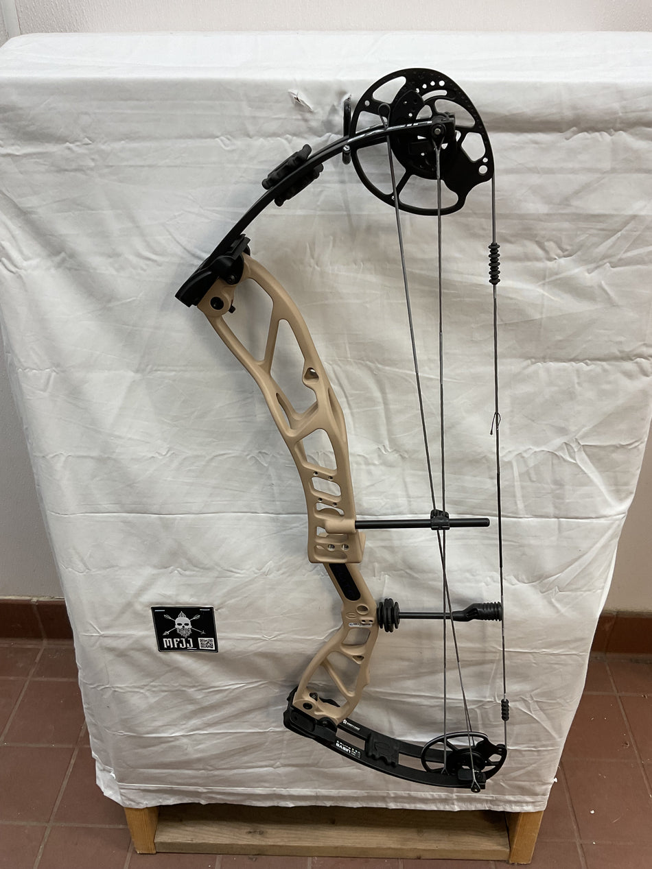 ELITE BASIN - LH/MOUNTAIN TAN/70 - EBLHMT70-1 USED BOW