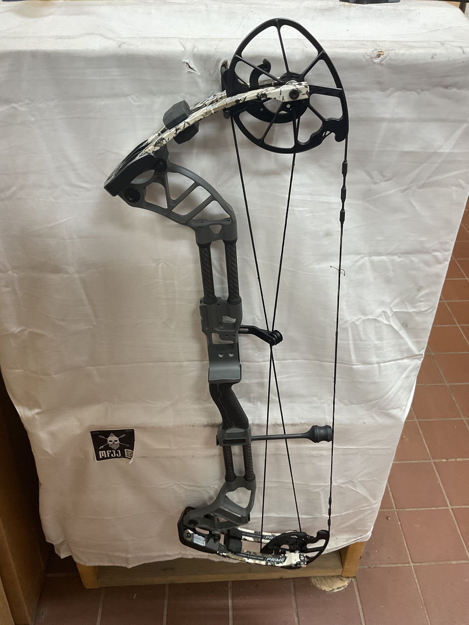 PRIME FORM 34 - RH/Grey-Kings XK7/70 - PRMFRM34GKXK770- 15 - USED BOW!!!