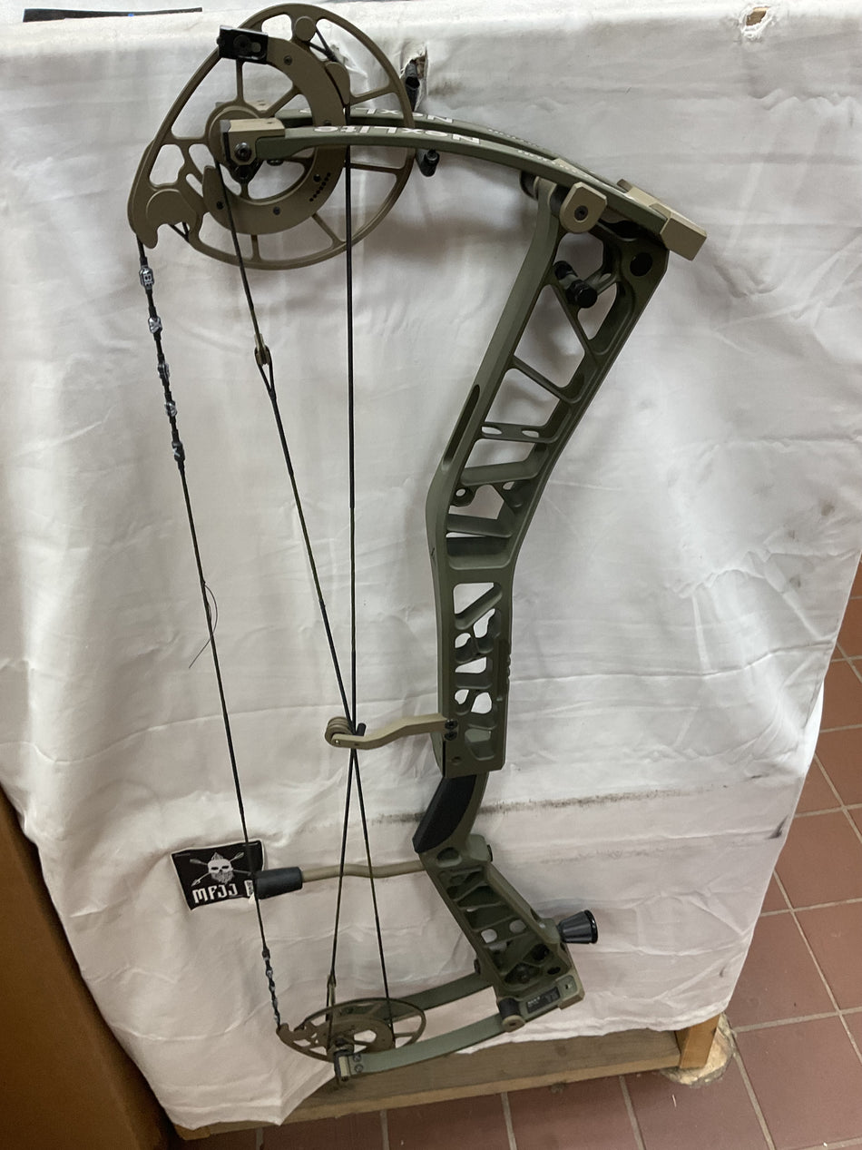 XPEDITION NEXLITE 33 RH/OD Green/70# - XXL35RHG70# - 1 USED BOW!!!!